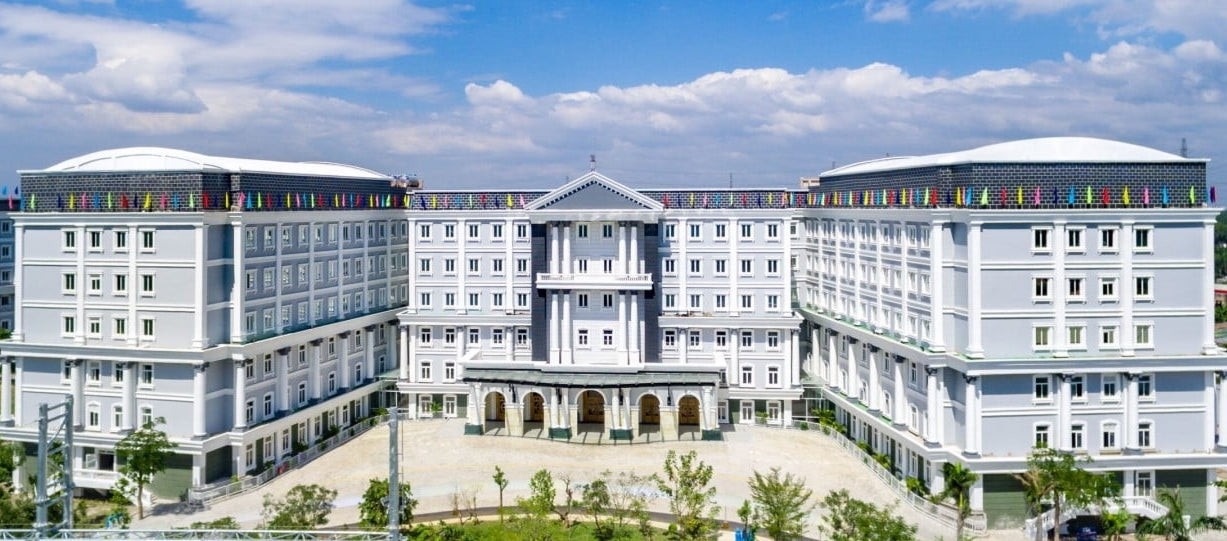 Truong Quoc te My chong doi So GD&DT TP.HCM hinh anh