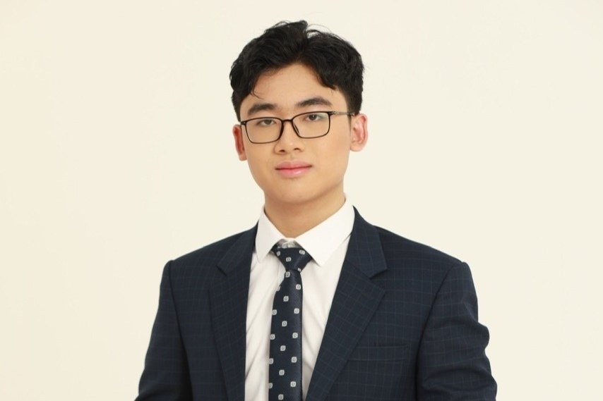 Nam sinh tung gianh 2 HCV Vat ly trung tuyen Vien cong nghe hang dau hinh anh