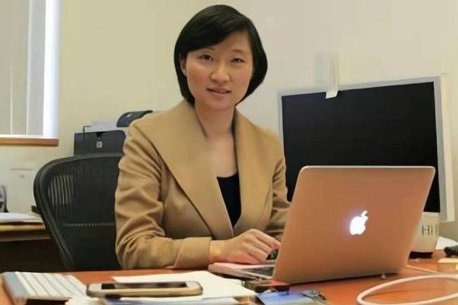 Nu sinh ngheo 14 tuoi do dai hoc, 35 tuoi thanh giao su Y Harvard hinh anh