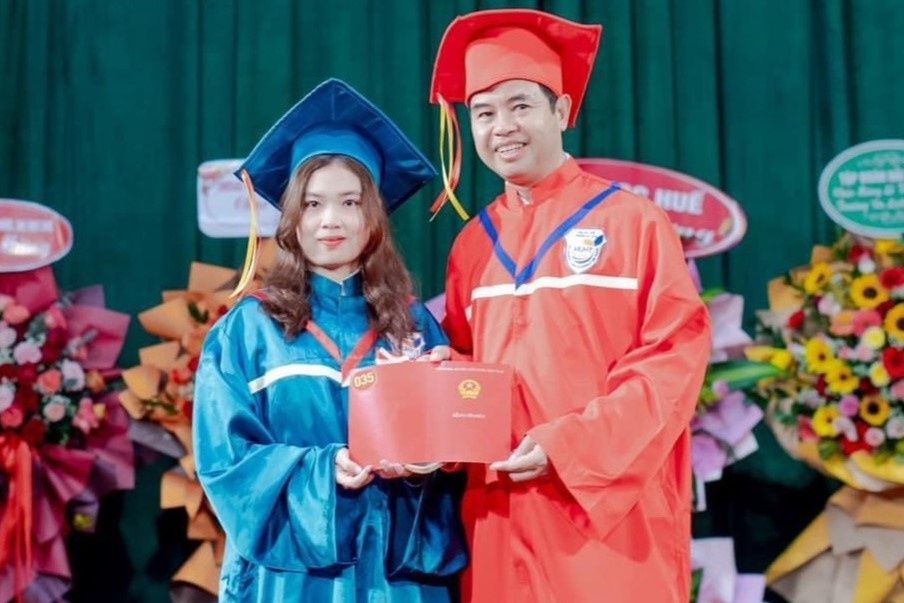 Thi sinh dac biet nhat nuoc ky thi tot nghiep THPT 2018 gio ra sao? hinh anh