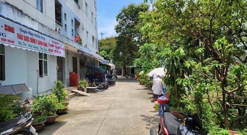 Nam sinh lop 6 roi tu tang 6 chung cu hinh anh