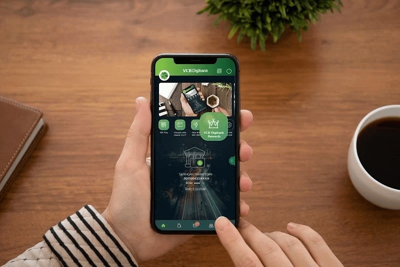 Cuu sinh vien 'rut ruot' 90% tien ung ho dong bao bi bao lu hinh anh