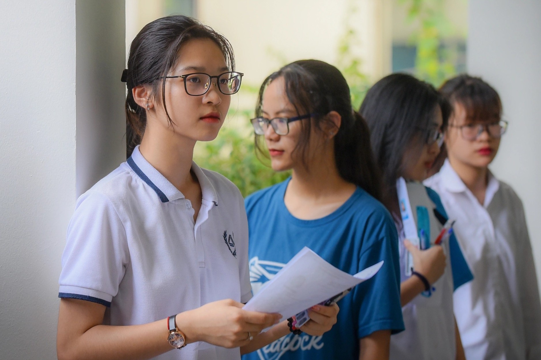 Gan 4.000 thi sinh dang ky moi khi Bo GD&DT mo lai he thong hinh anh