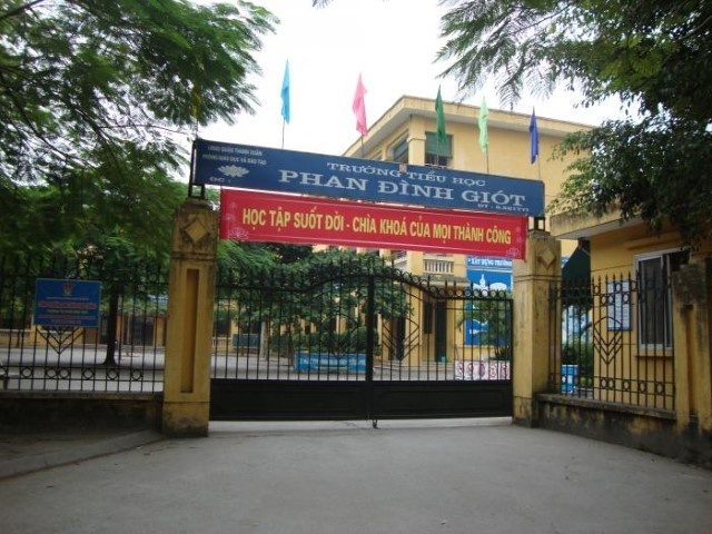 mao danh phu huynh anh 1