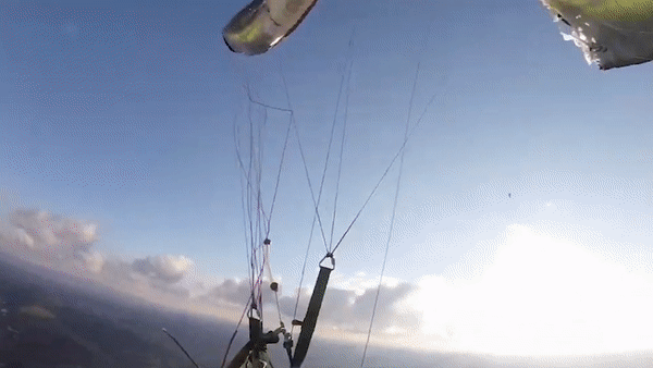 Nguoi choi du luon roi tu do tu 2.500 m hinh anh