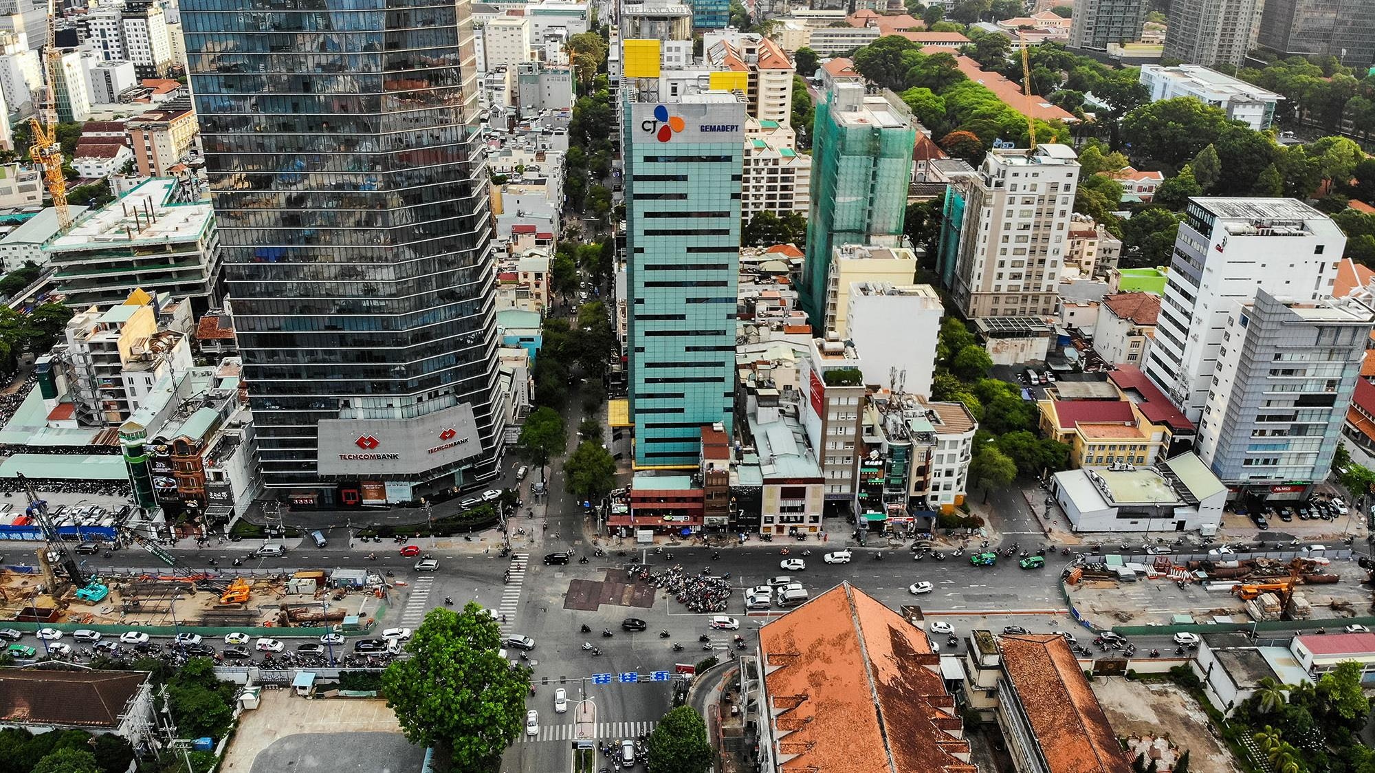 Chat hang cay co thu duong Ton Duc Thang anh 5