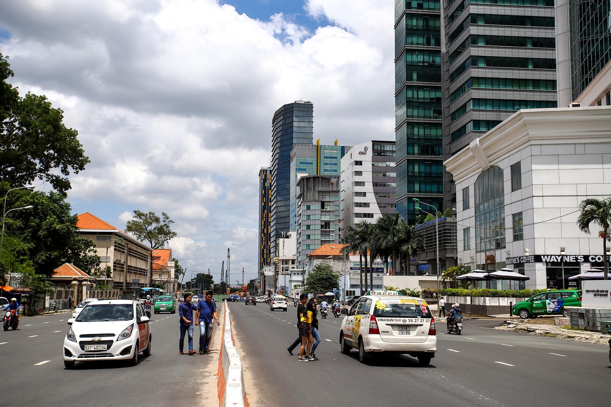 Chat hang cay co thu duong Ton Duc Thang anh 11