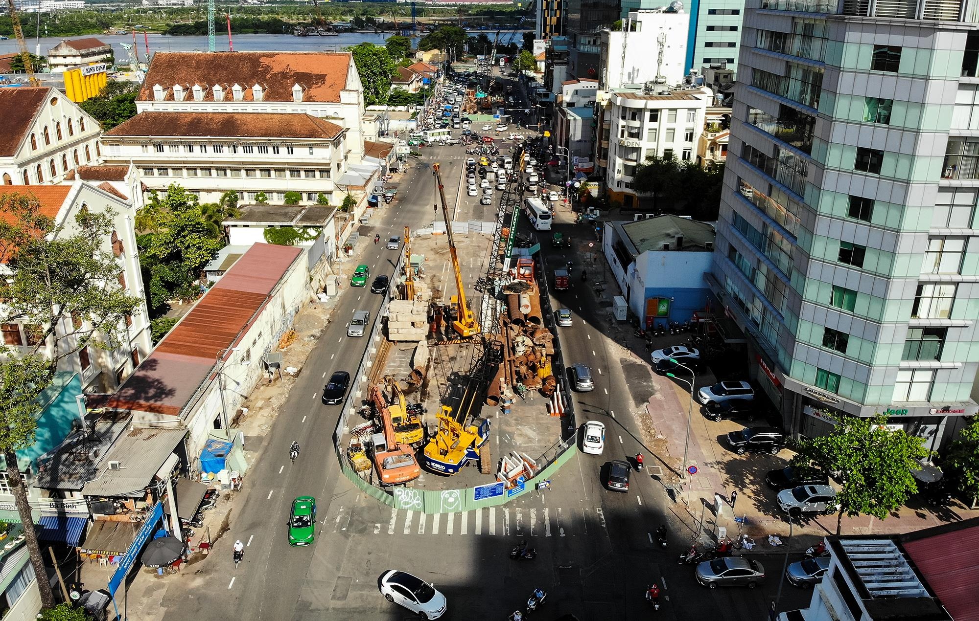 Chat hang cay co thu duong Ton Duc Thang anh 19