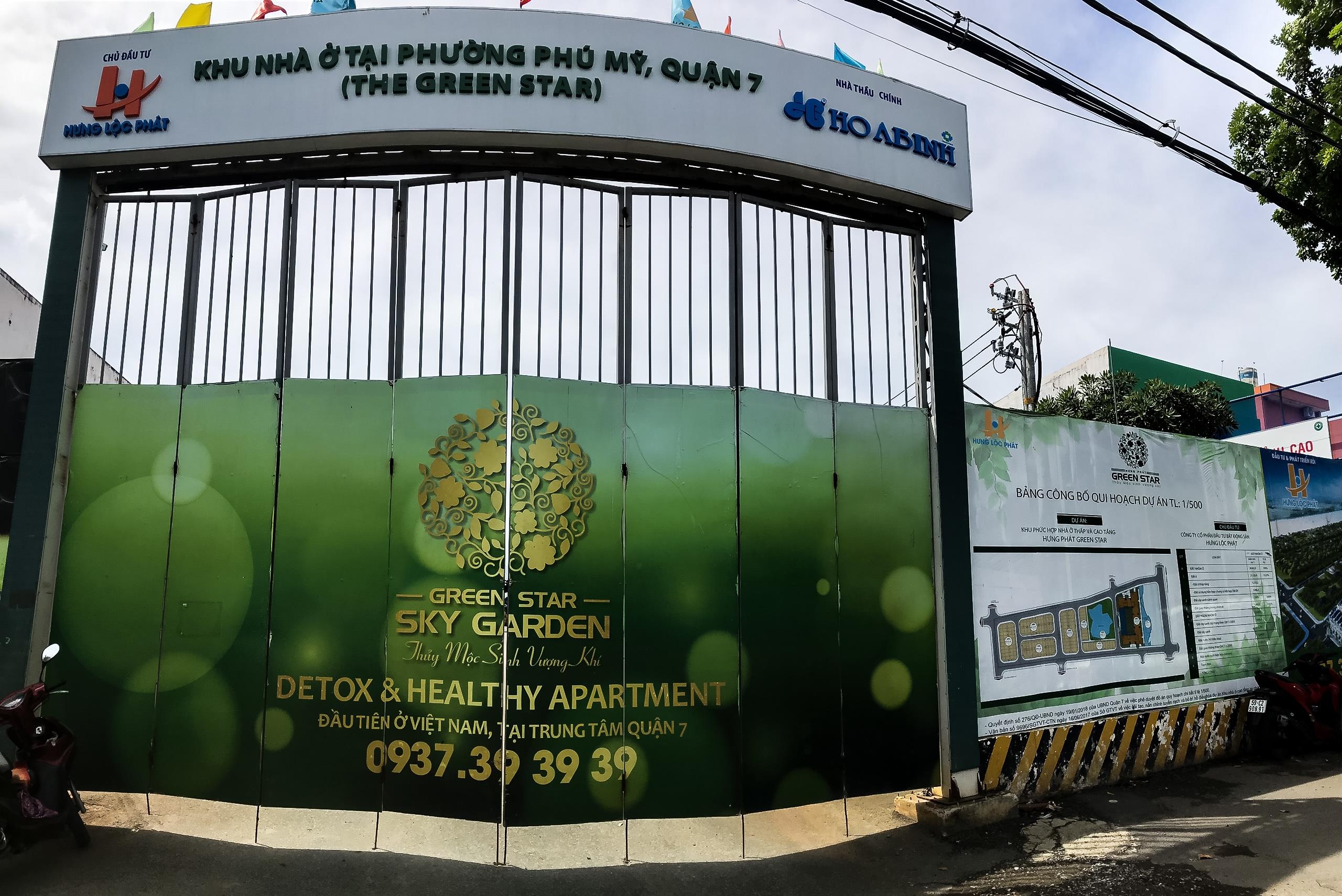 Can canh hang tram biet thu xay sai phep o Sai Gon anh 10