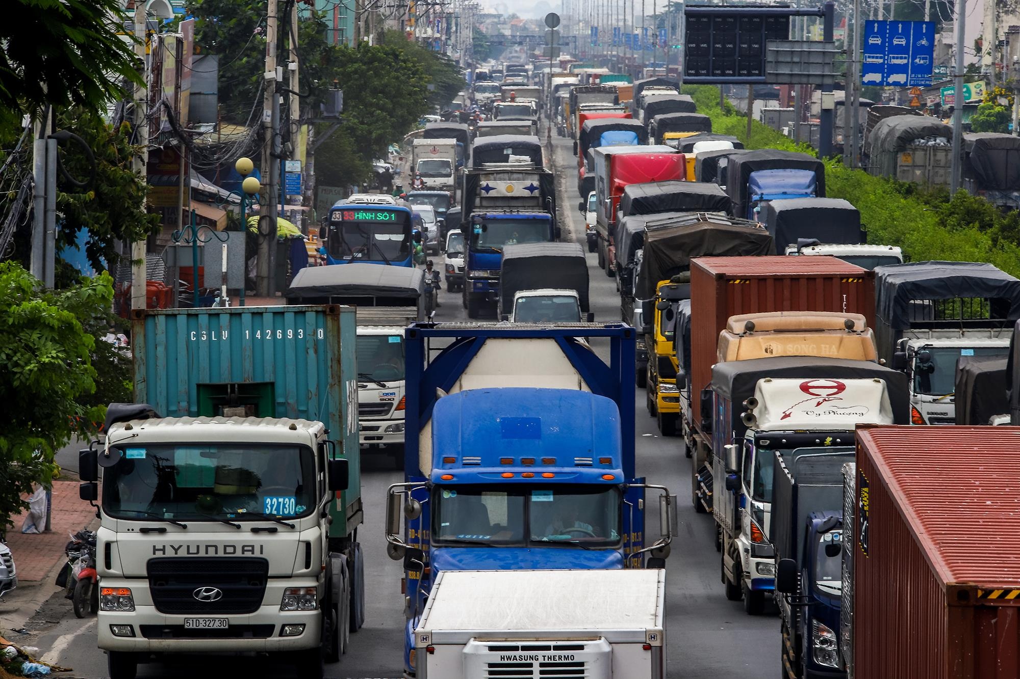 Tai nan giao thong tren quoc lo 1a anh 2