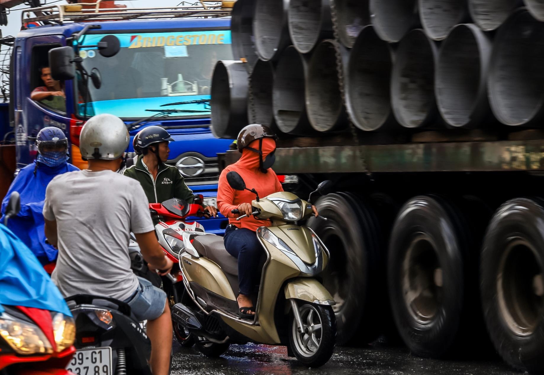 Tai nan giao thong tren quoc lo 1a anh 12