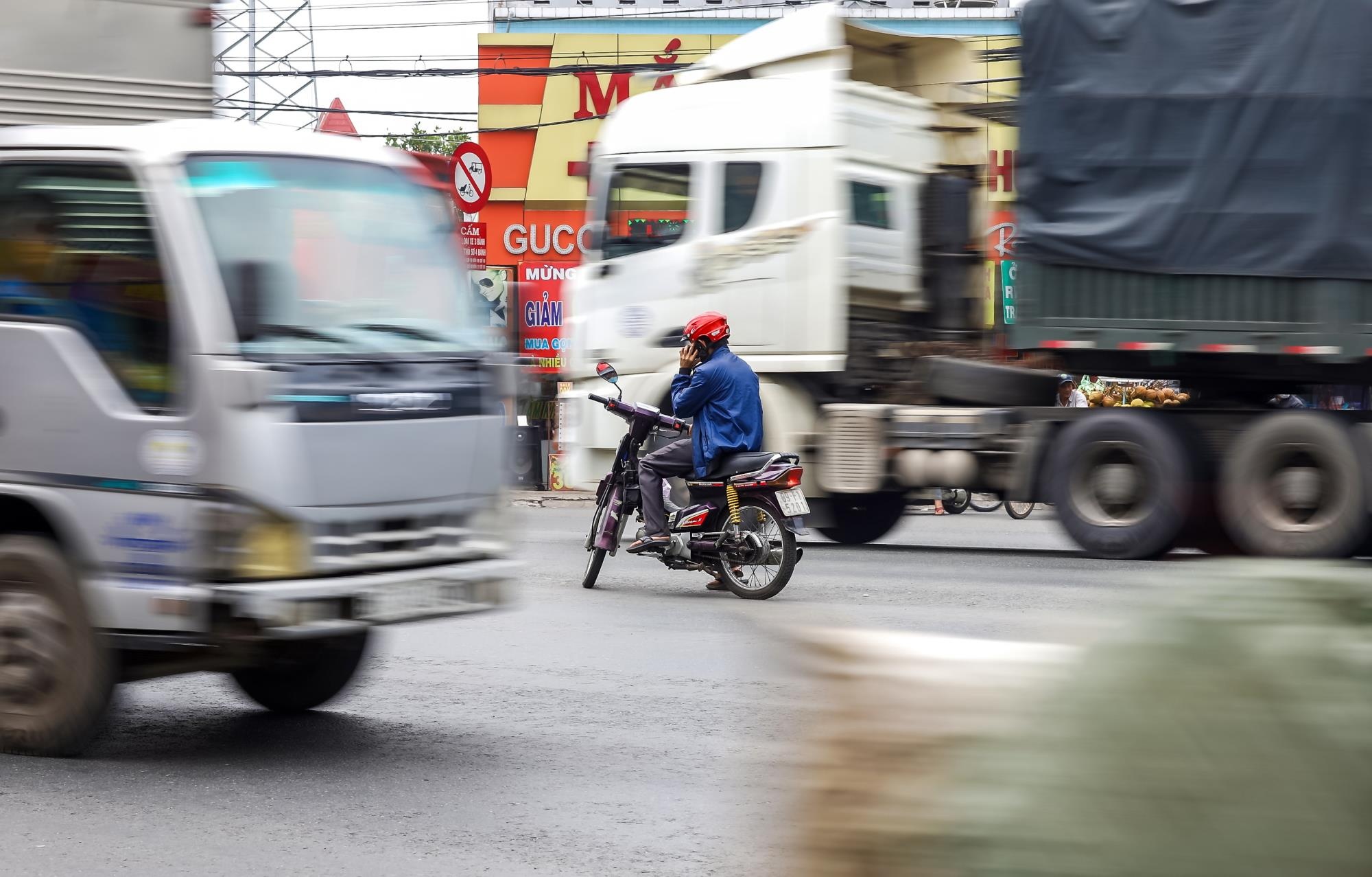 Tai nan giao thong tren quoc lo 1a anh 4