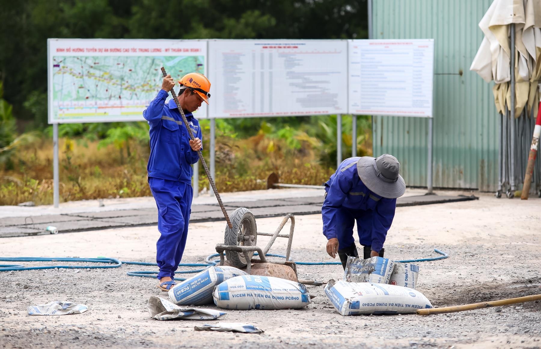 Can canh cao toc Trung Luong - My Thuan sau 10 nam thi cong anh 3