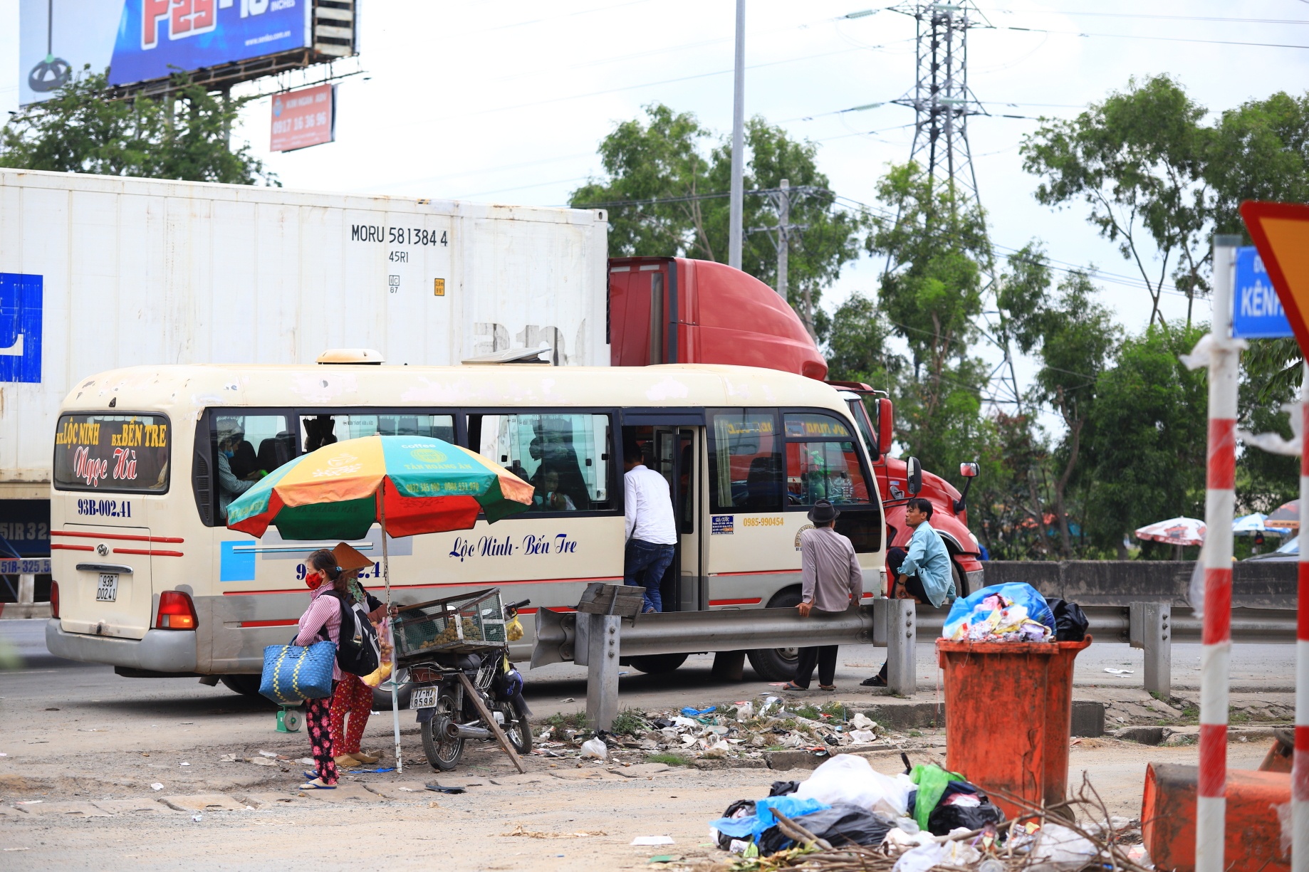 Cao toc TP.HCM - Trung Luong lon xon khi dung thu phi anh 6
