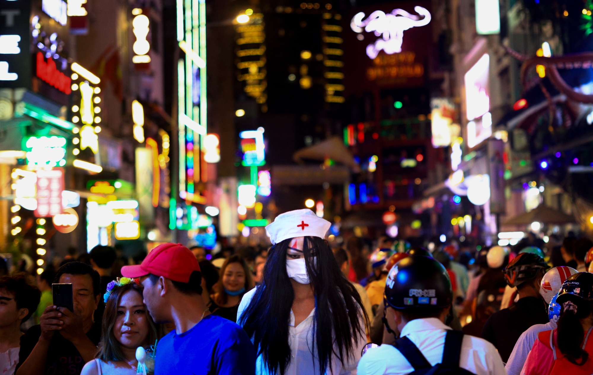 Halloween o pho tay Bui Vien anh 1