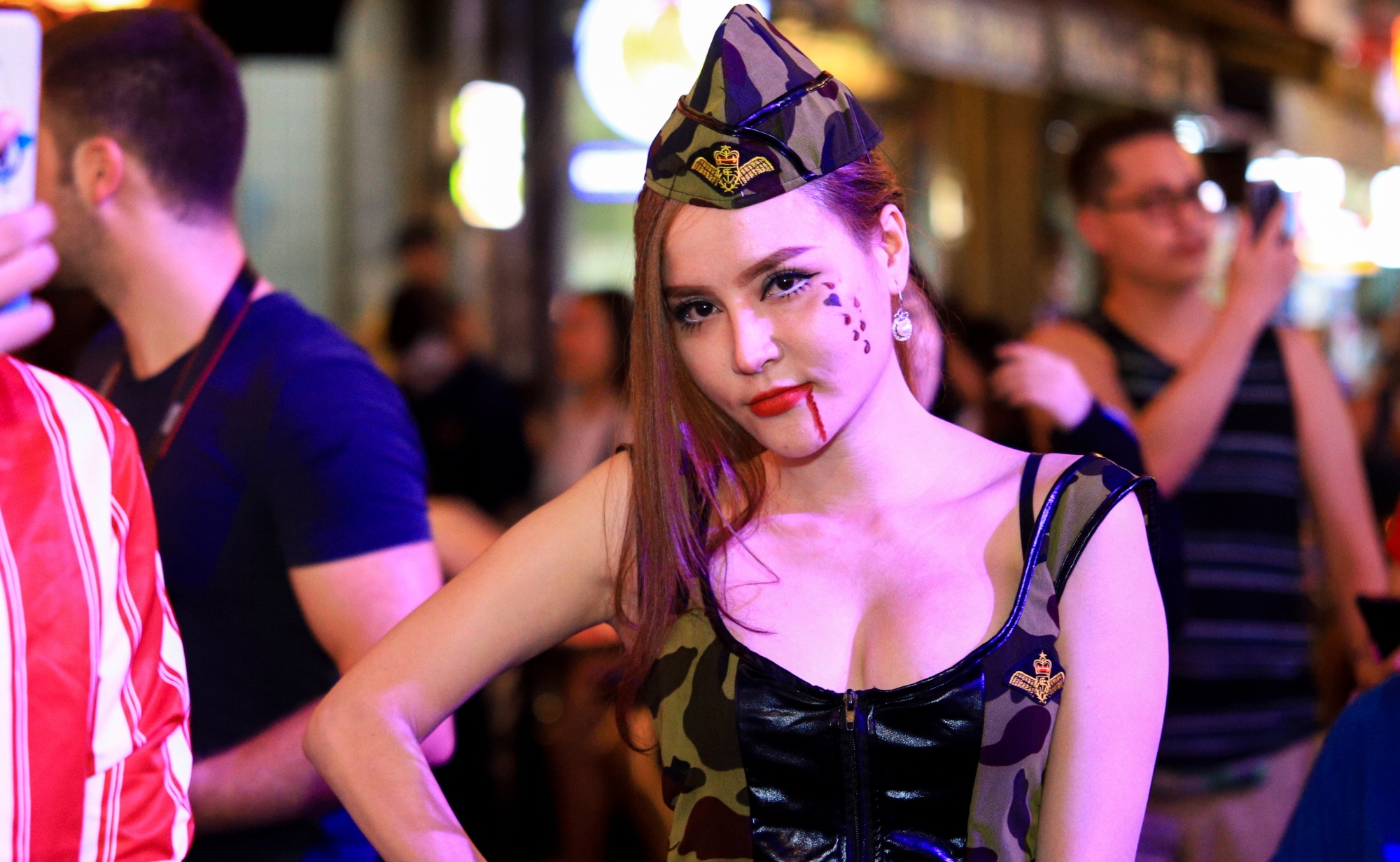 Halloween o pho tay Bui Vien anh 9