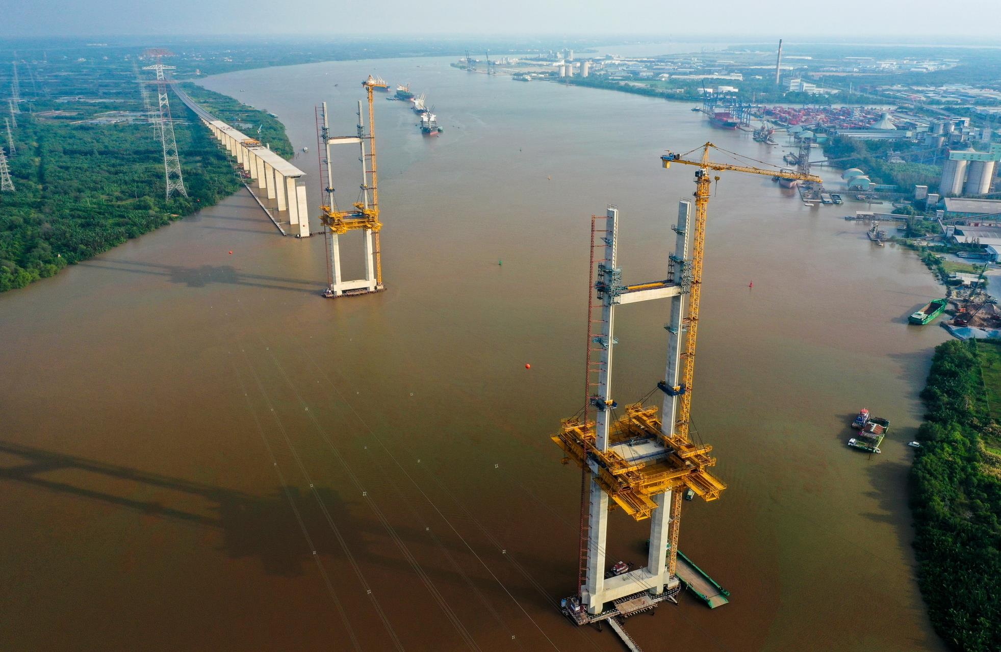 Hai cau day vang o TP.HCM co do tinh khong cao nhat Viet Nam hinh anh