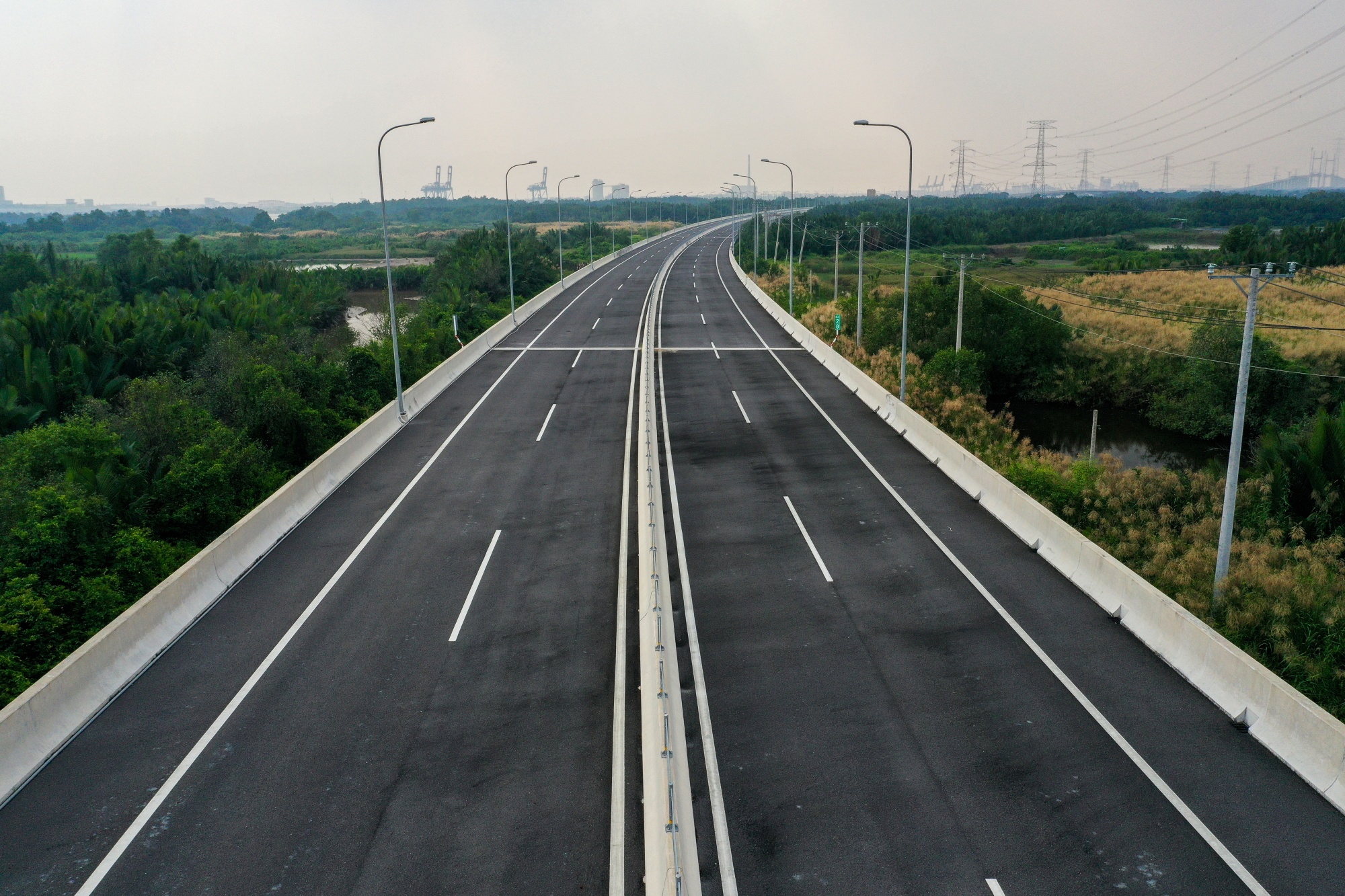 cau day vang co do tinh khong cao nhat anh 4
