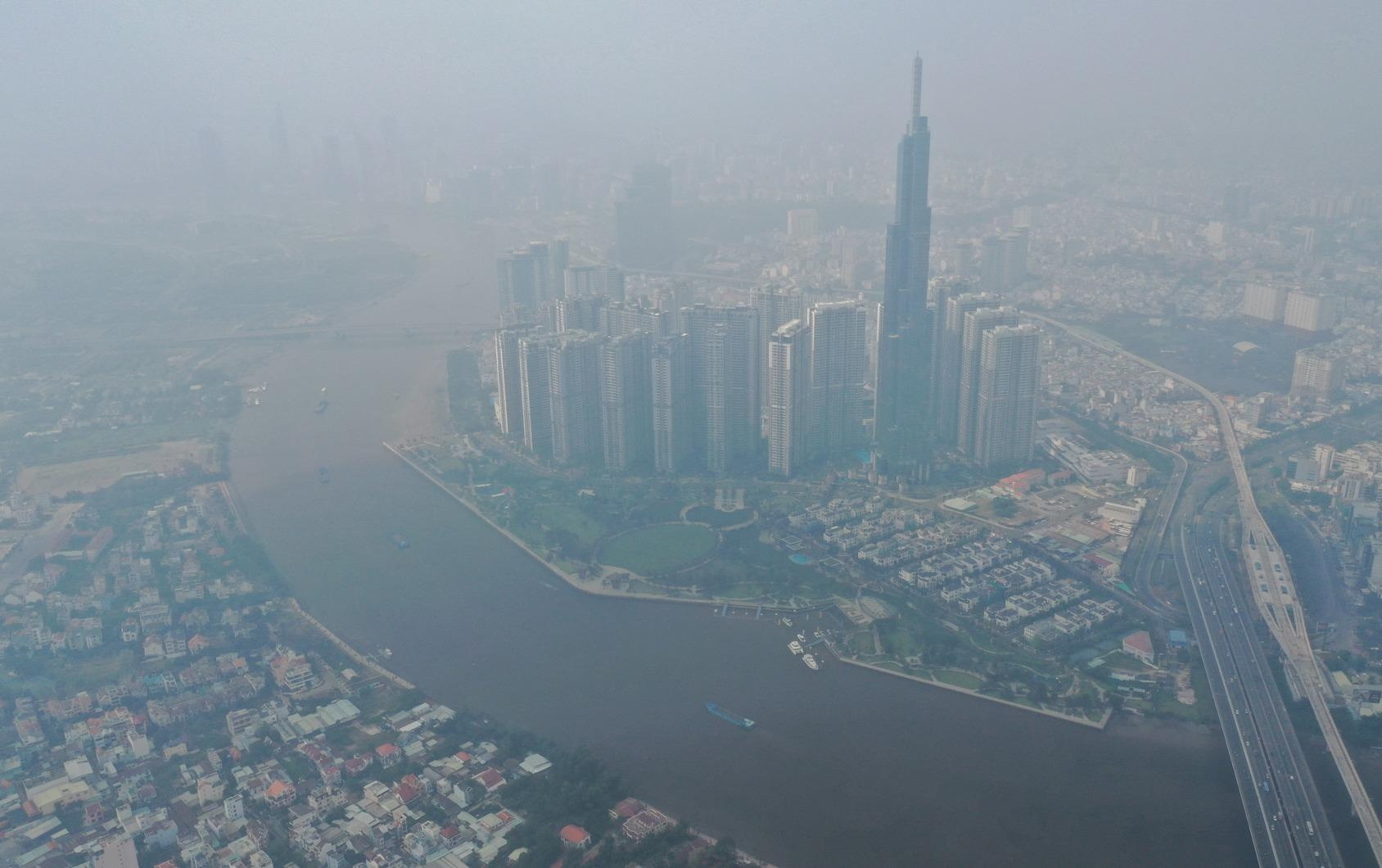 TP.HCM trong ngay khong khi cham nguong nguy hai hinh anh