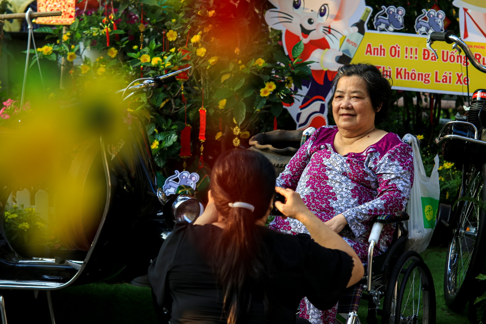 Duong hoa Tet trong benh vien Cho Ray anh 10