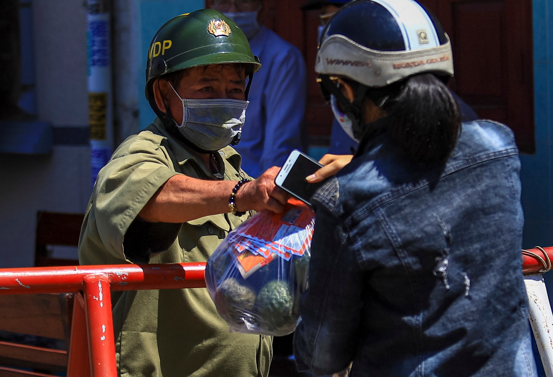 Dich covid 19 o Binh Thuan anh 7