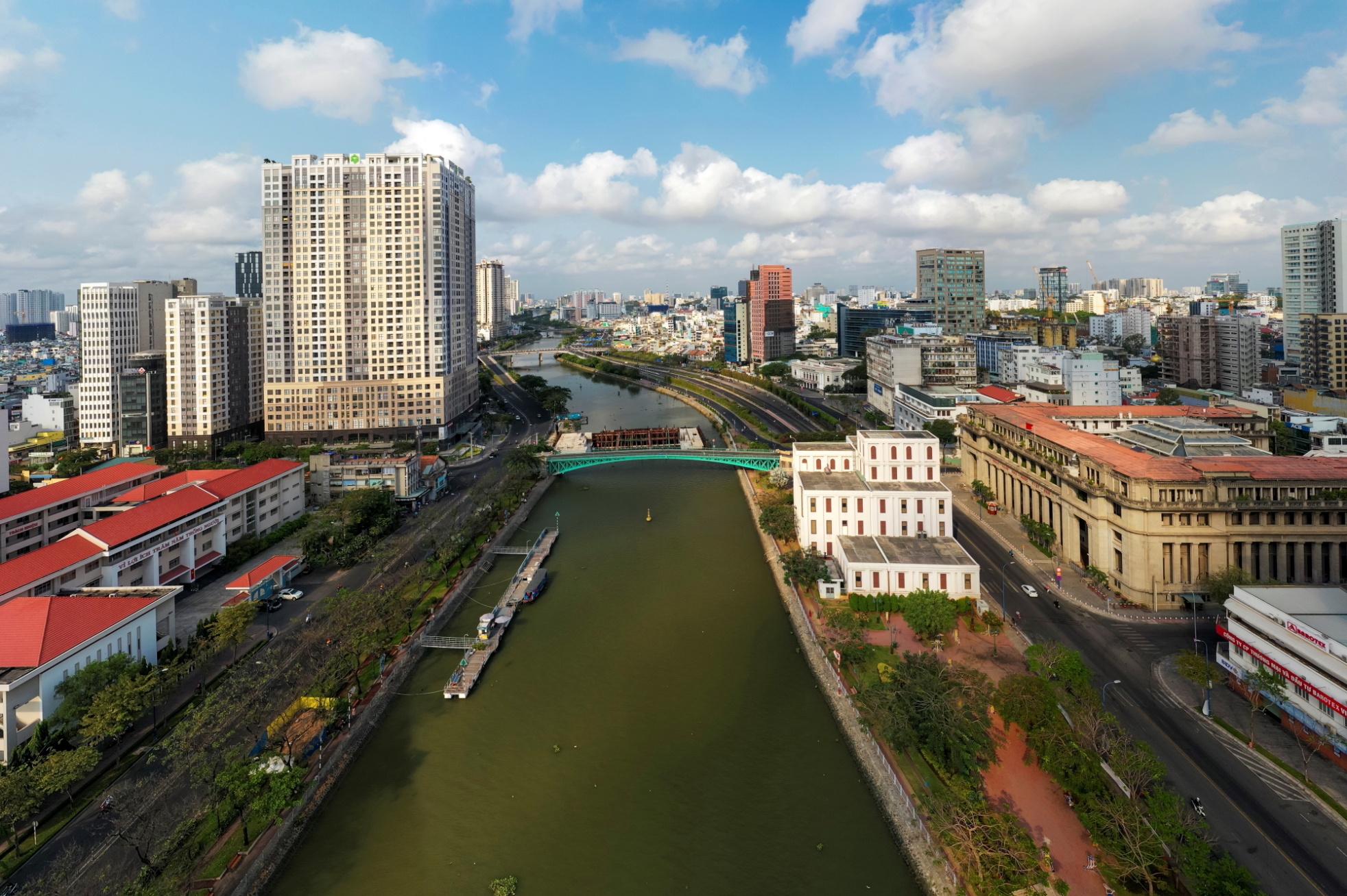 TP.HCM phat trien anh 25