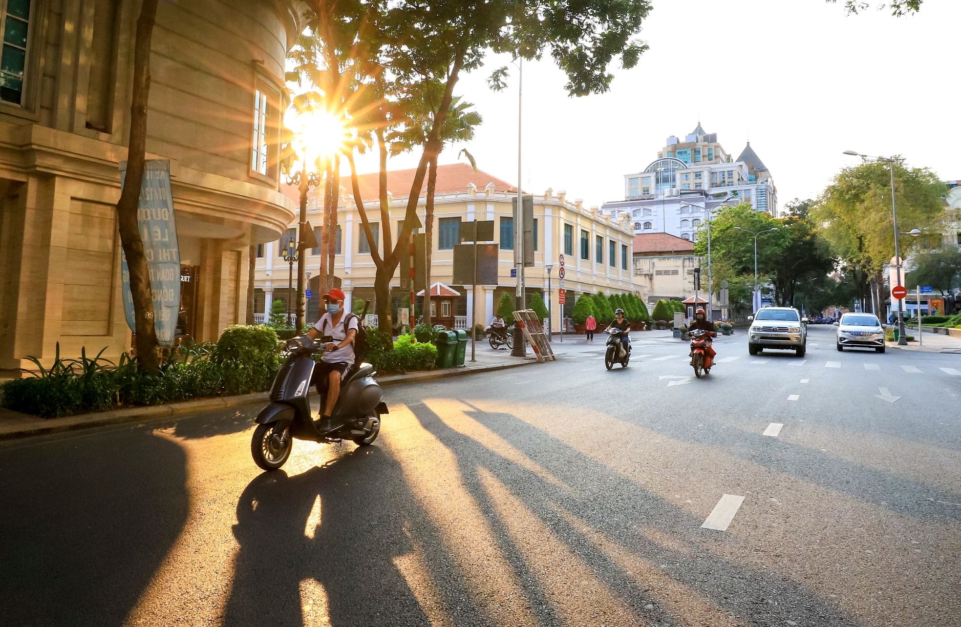 TP.HCM cach ly xa hoi anh 10