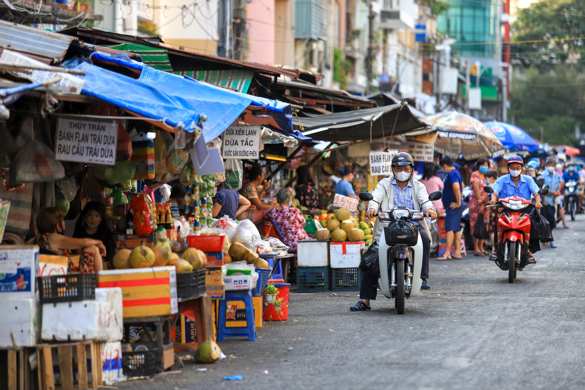 Vang lang,  cach ly toan xa hoi,  TP.HCM anh 12