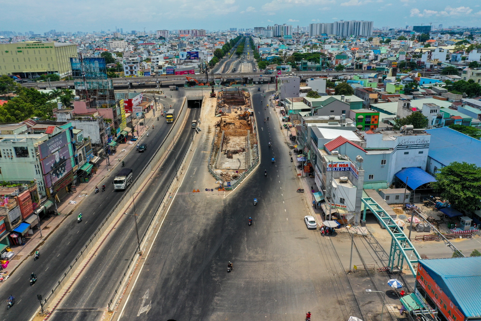 Cam xe khach chong dich covid19 anh 1