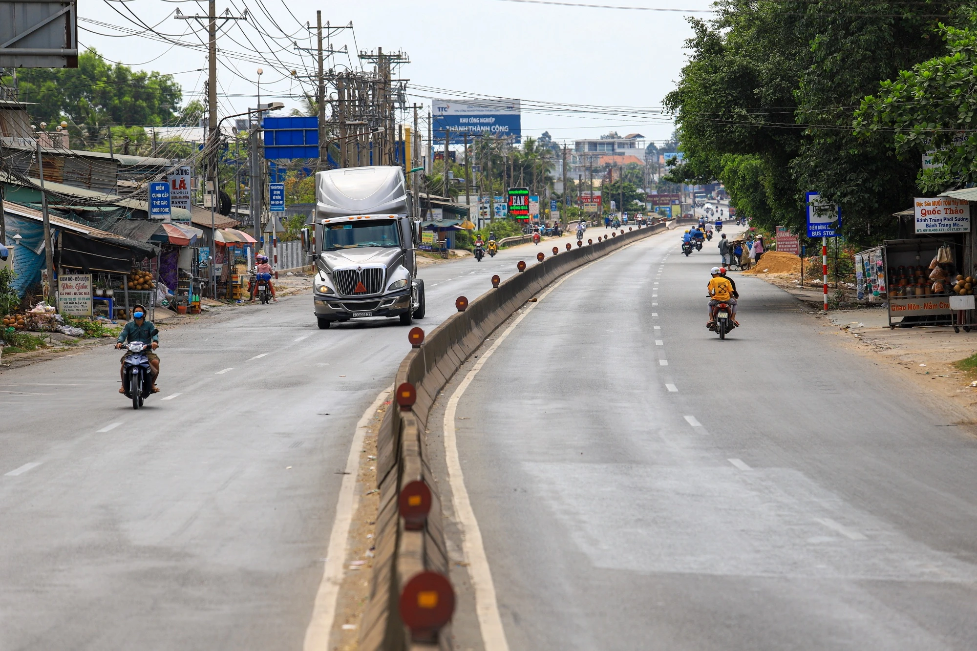 Cam xe khach chong dich covid19 anh 5