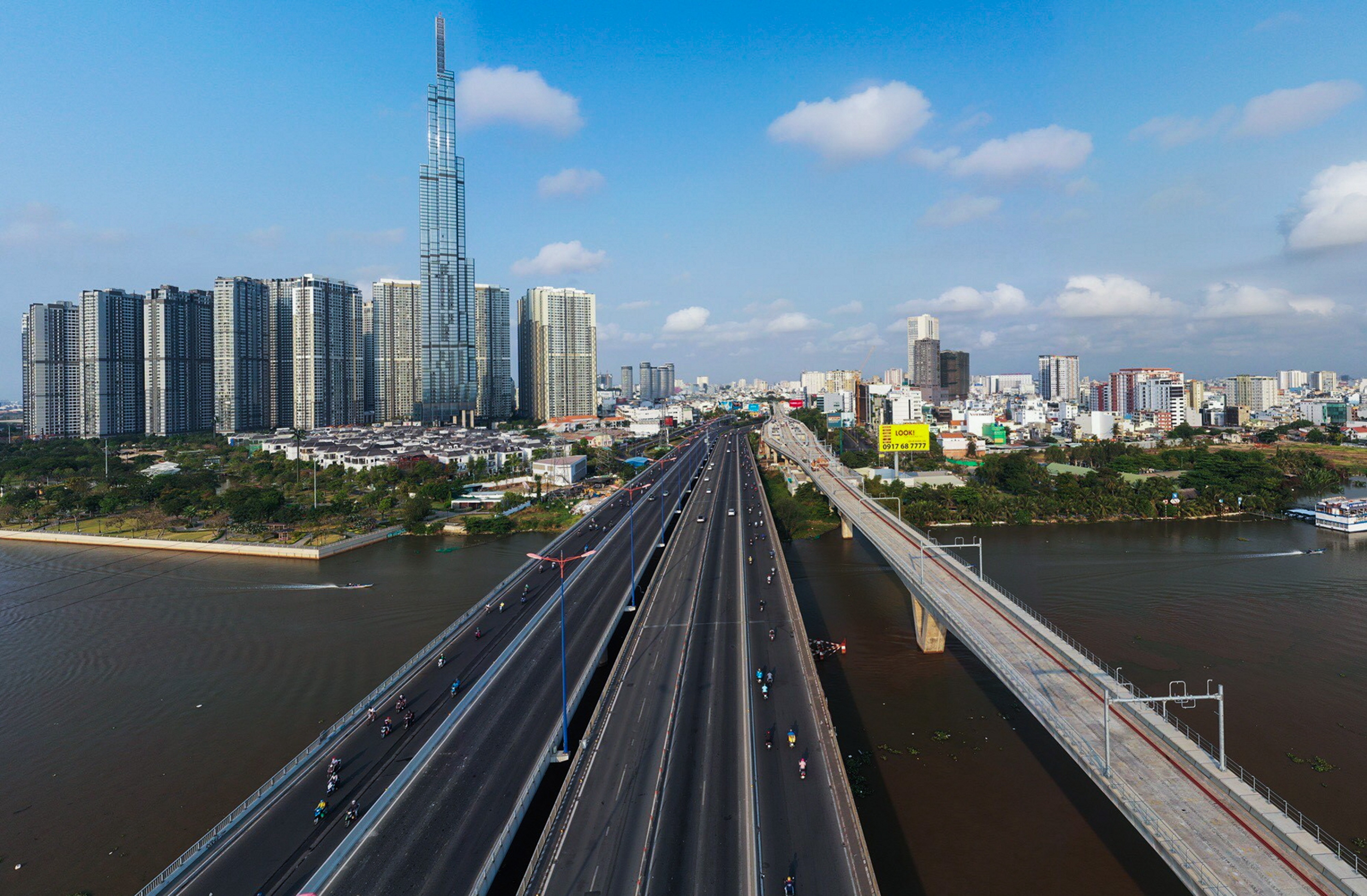 TP.HCM cach ly xa hoi anh 18