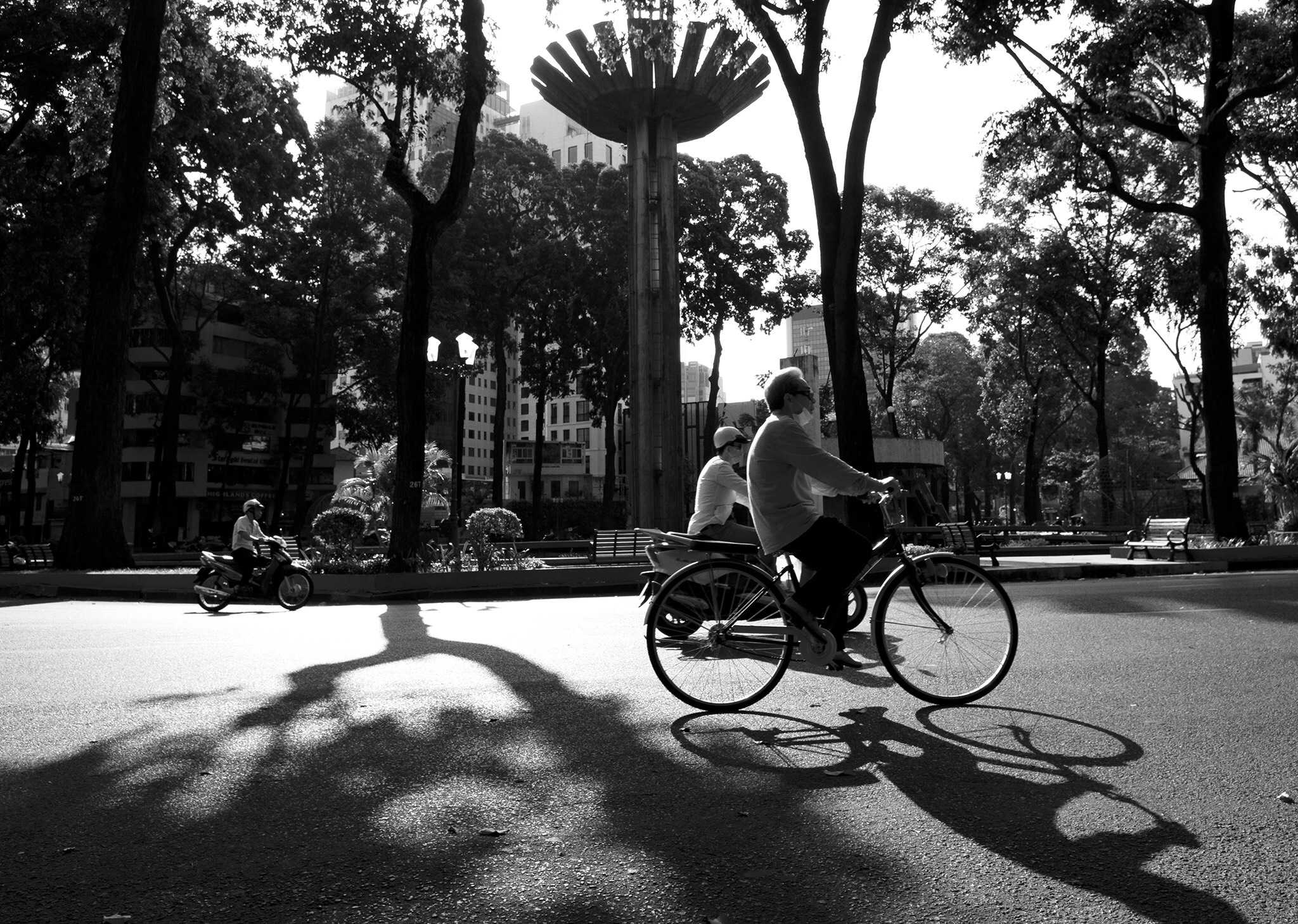 TP.HCM cach ly xa hoi anh 43