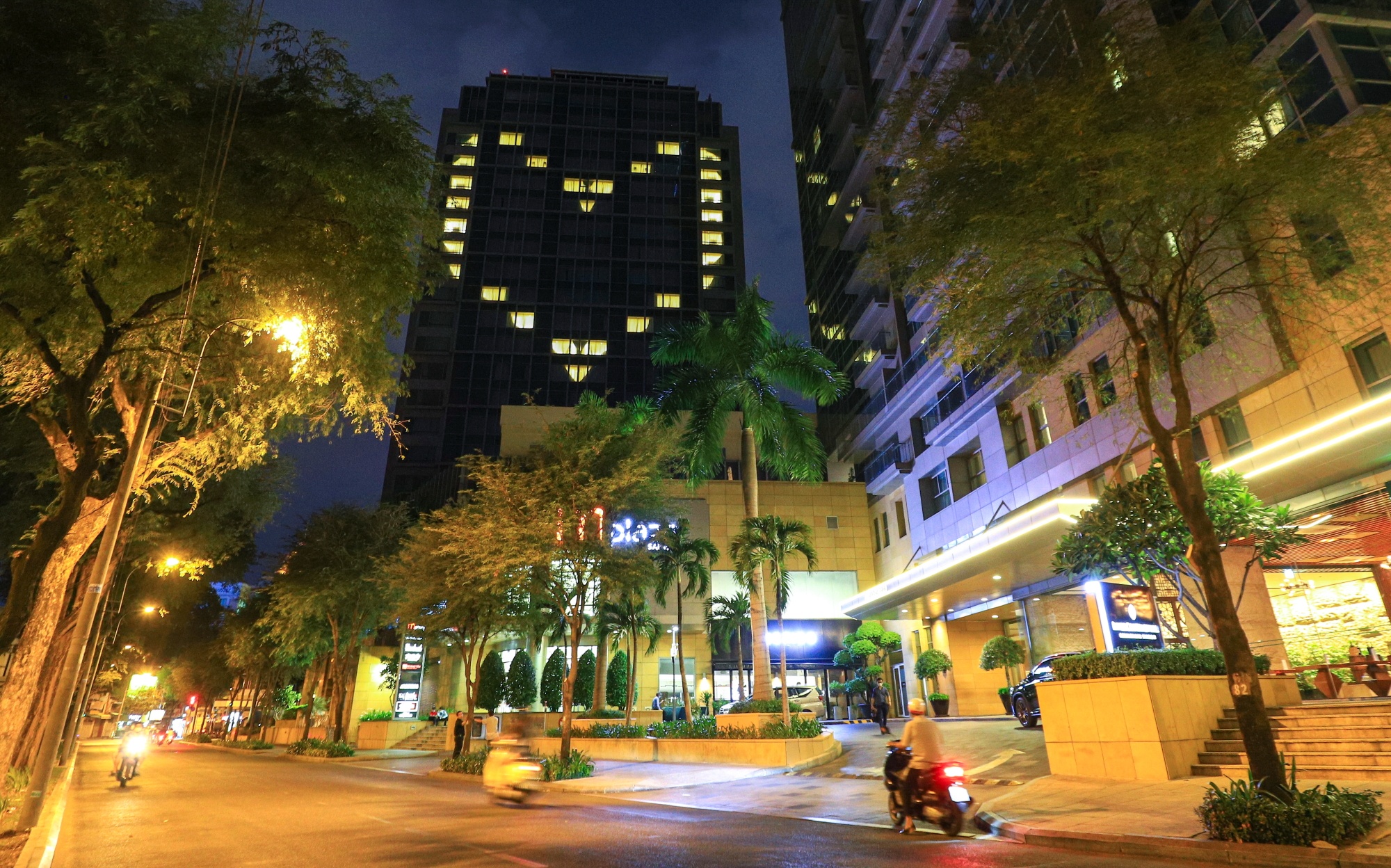 Khach san 5 sao tai TP.HCM anh 7