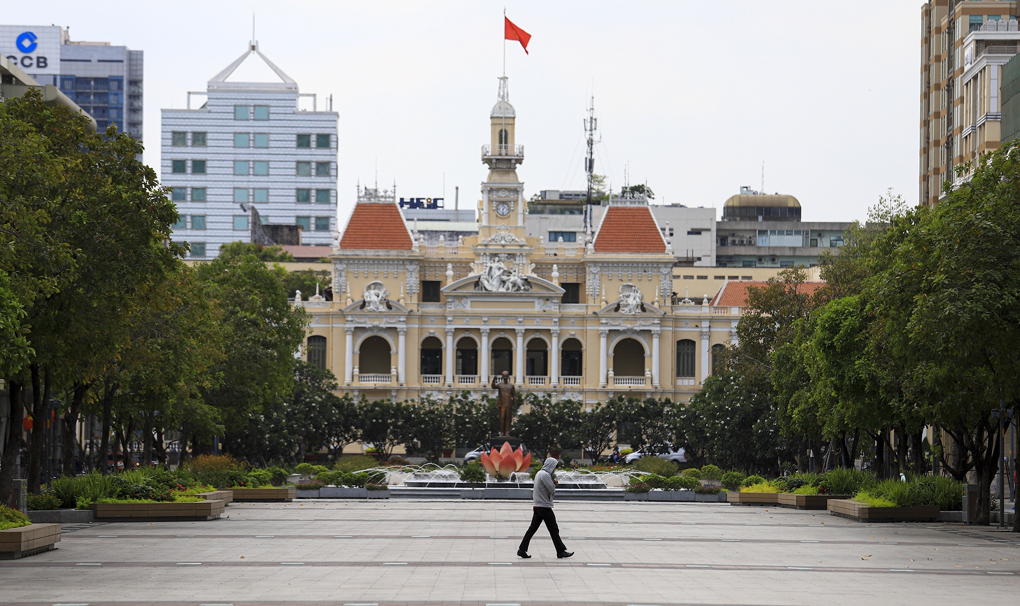 TP.HCM cach ly xa hoi anh 31