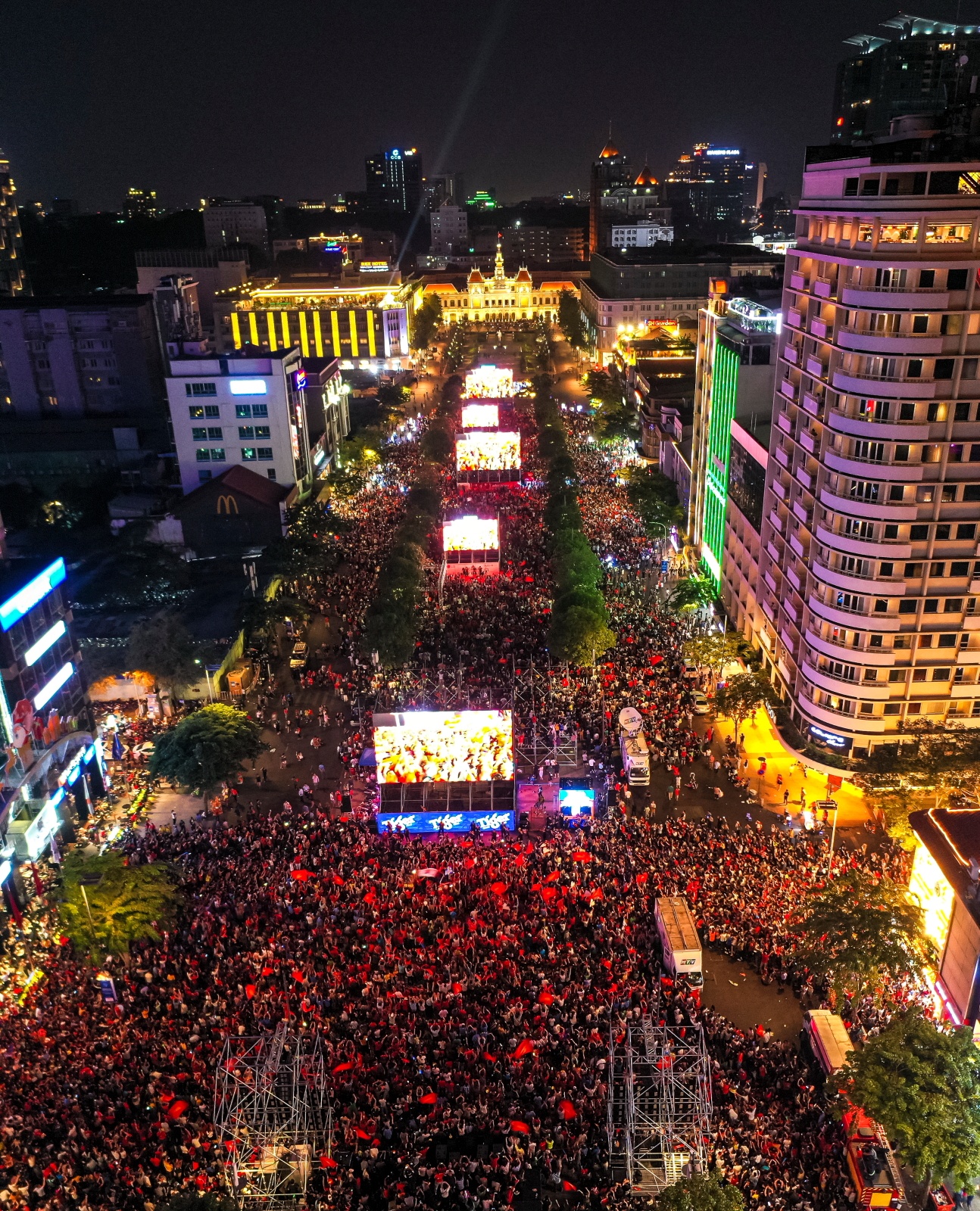 TP.HCM phat trien anh 19