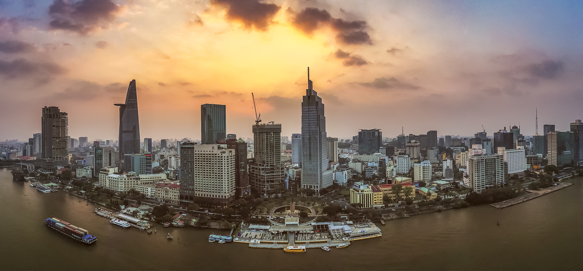 TP.HCM phat trien anh 26