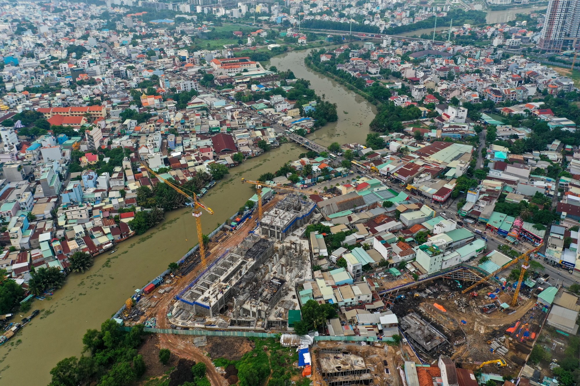 bat dong san va ha tang khu Dong anh 68