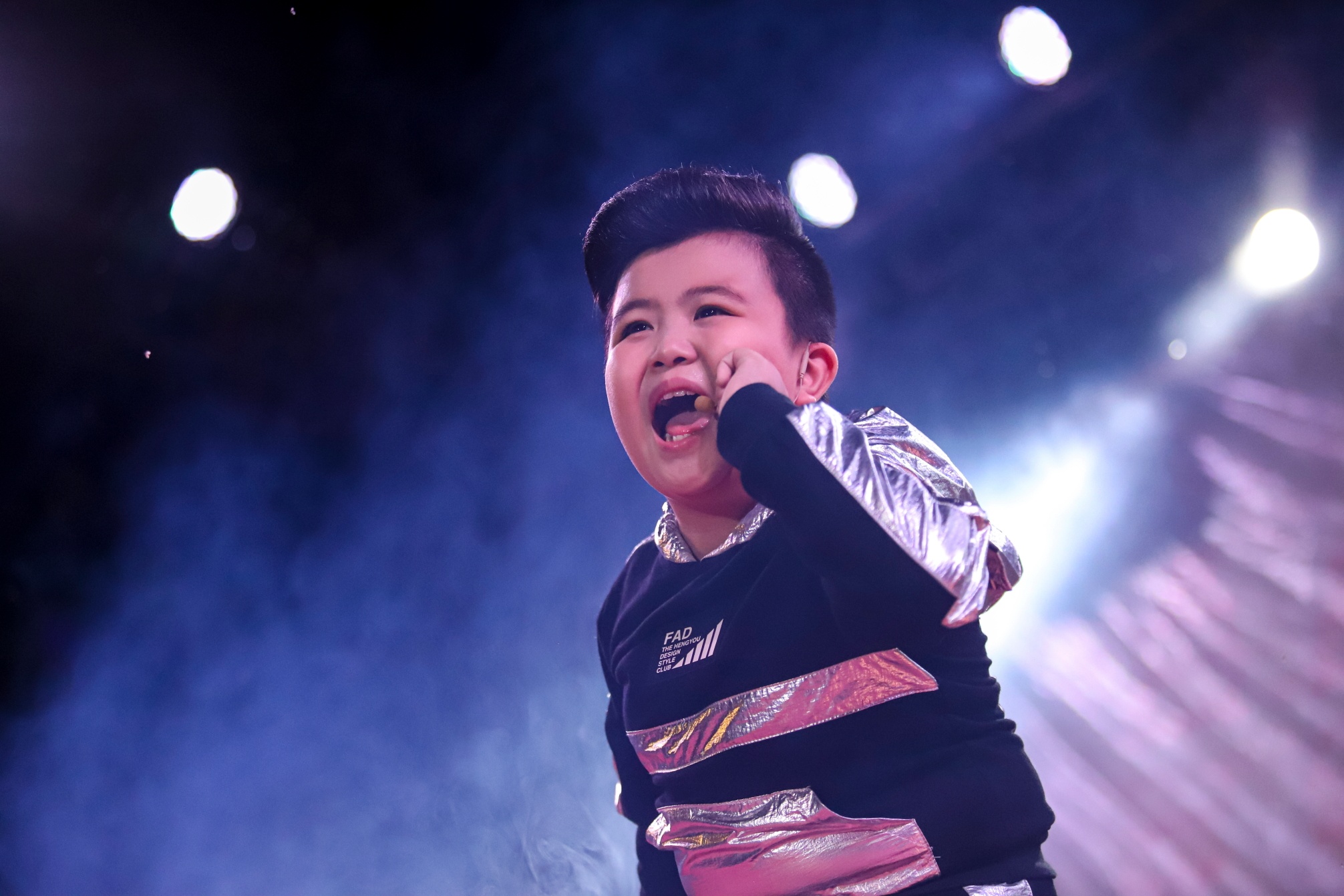 Tin Tin di dien hoi cho anh 17