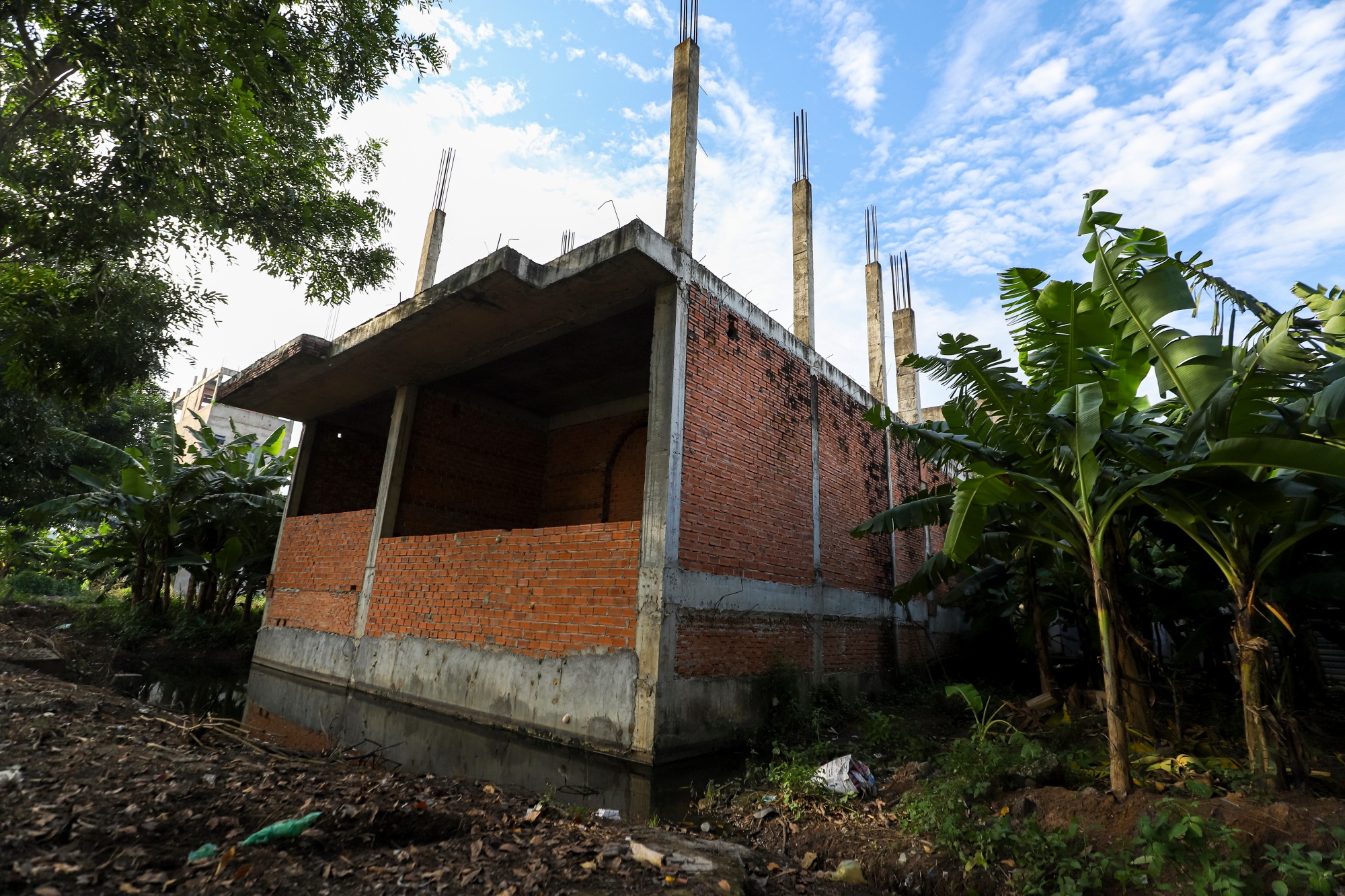 200 can nha trai phep anh 7