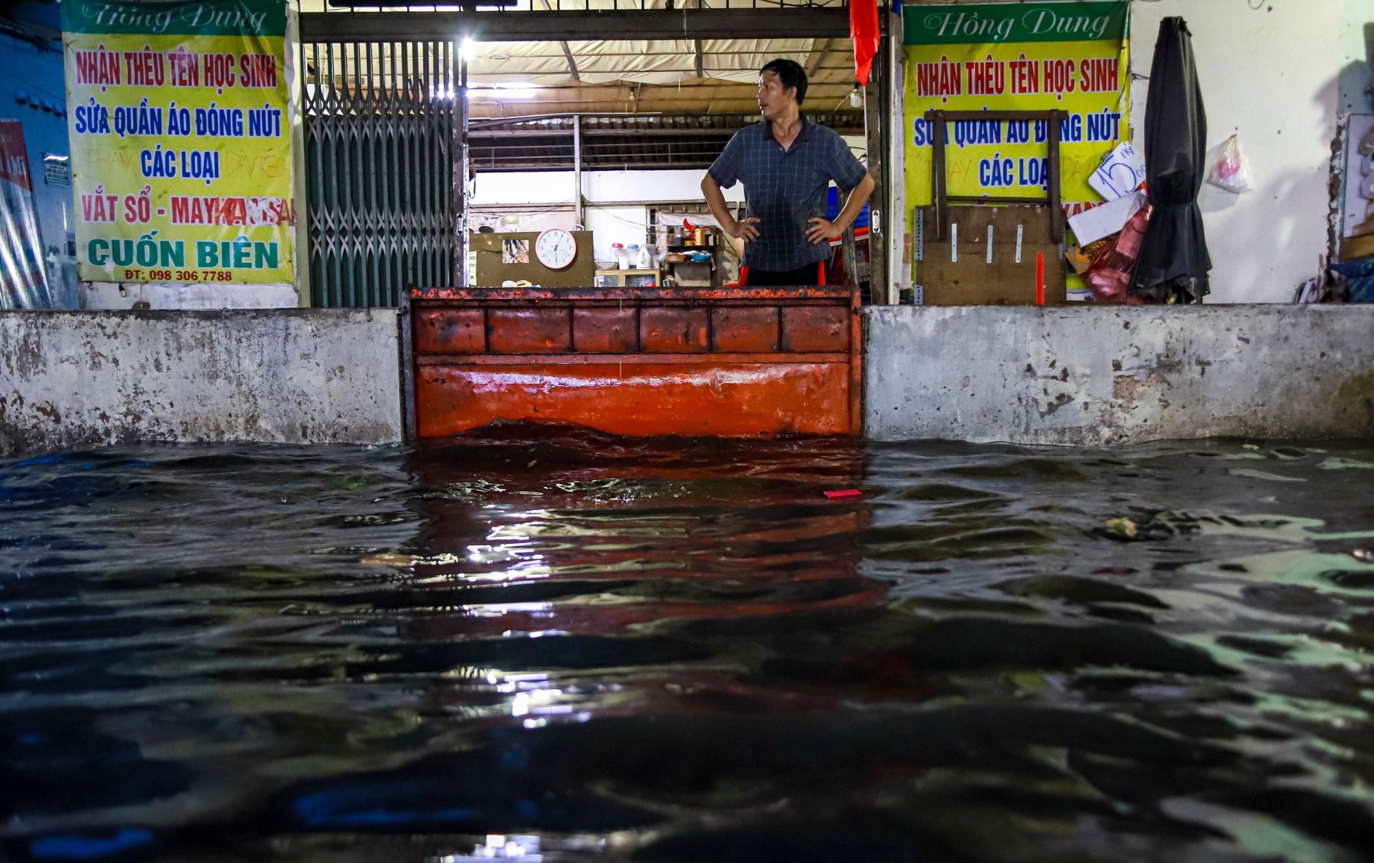 quan 9 ngap sau sau mua lon anh 6