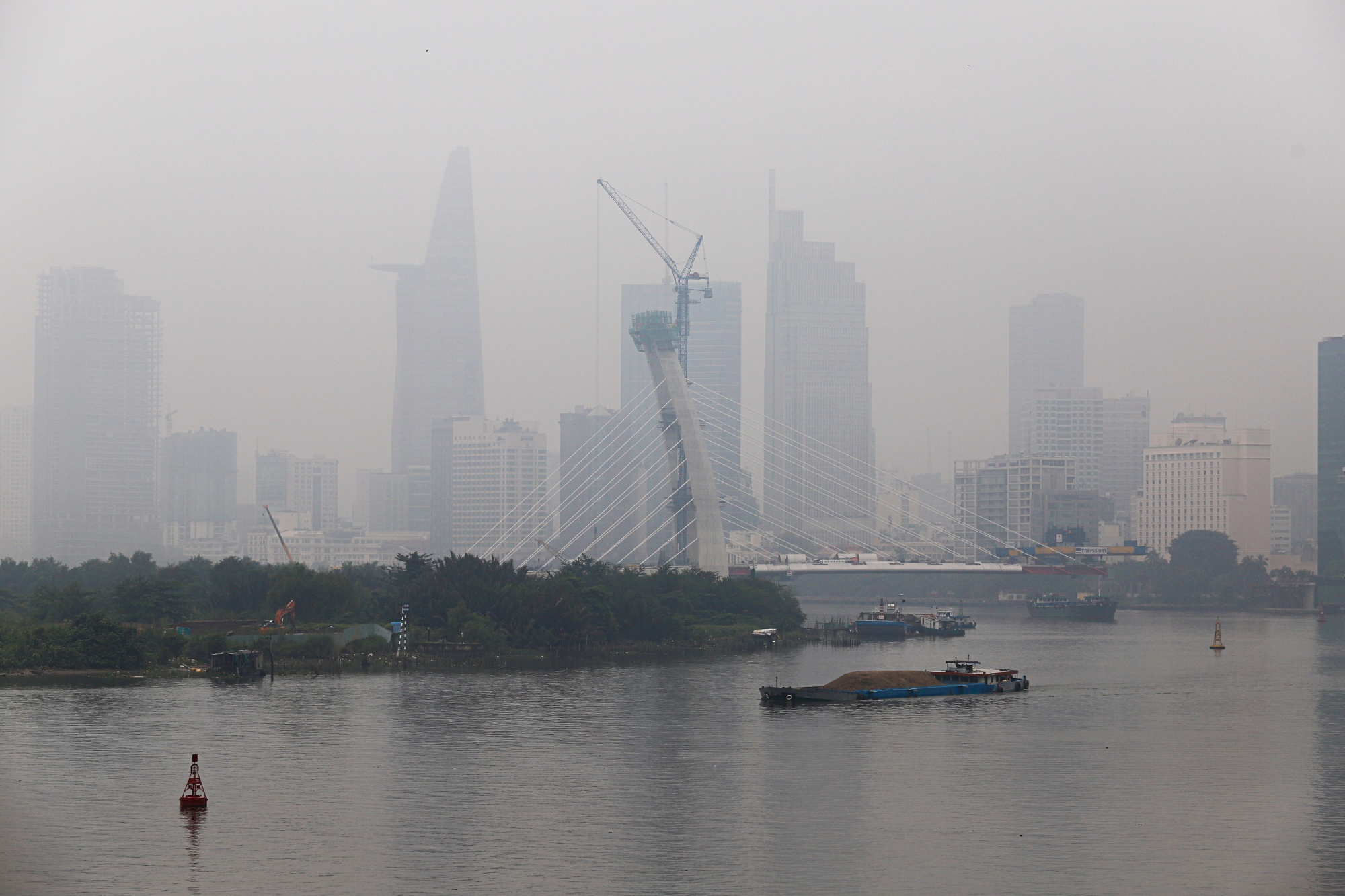 TP.HCM trong ngay khong khi co hai anh 5