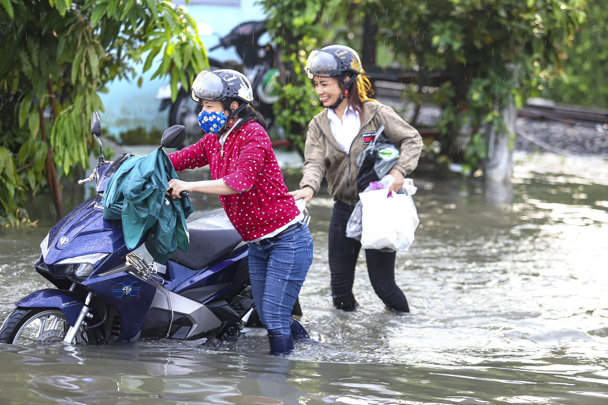 ngap duong o TP.HCM anh 6