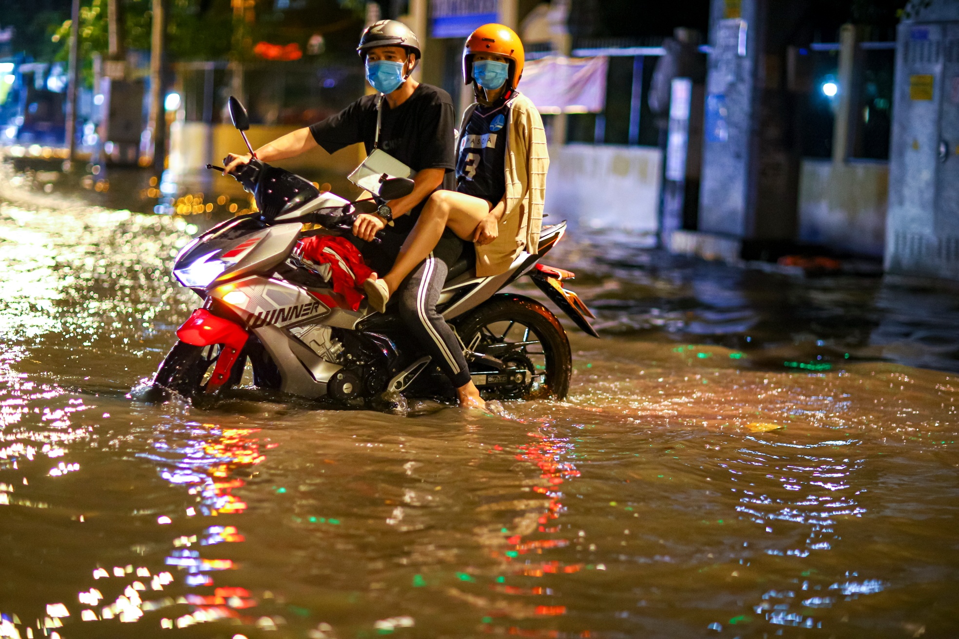 duong truong cong dinh ngap sau sau mua anh 5