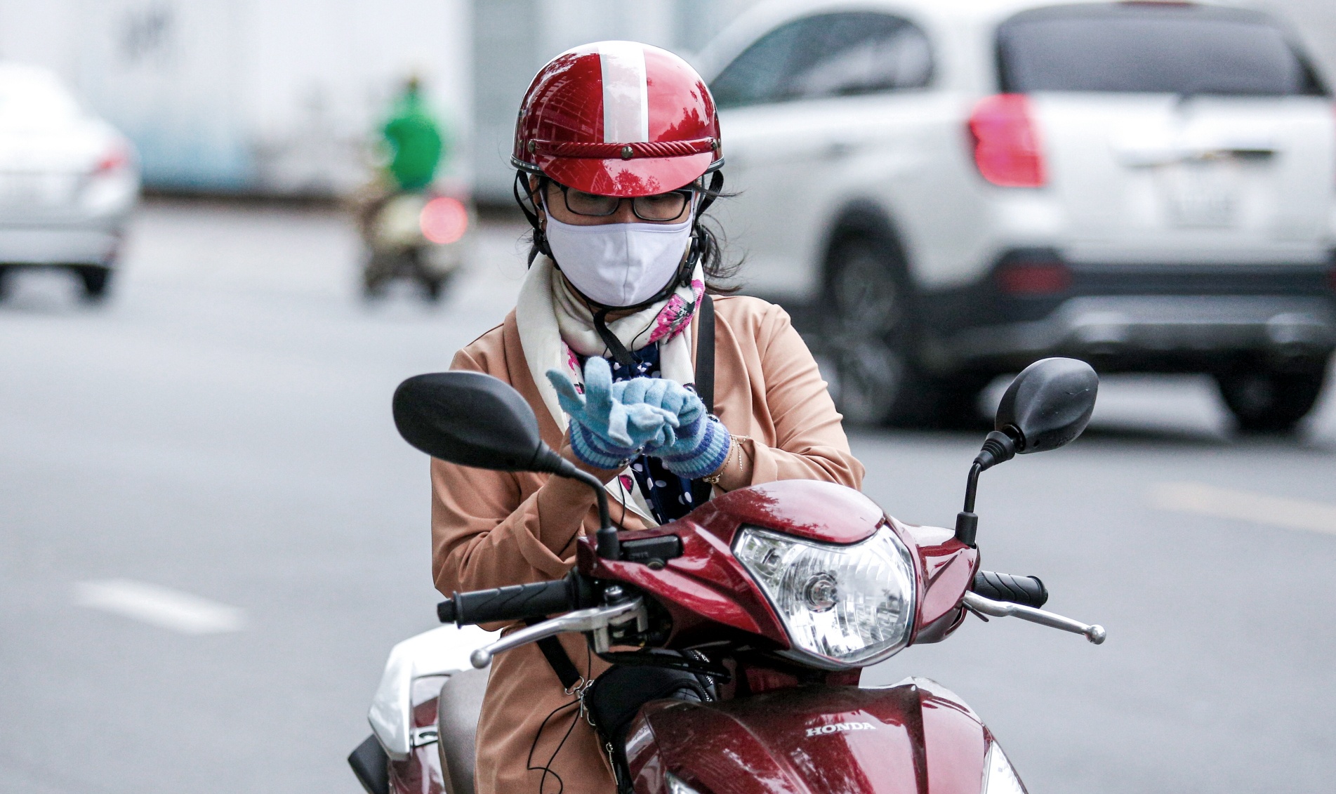 Nguoi TP.HCM co ro giua troi lanh anh 2