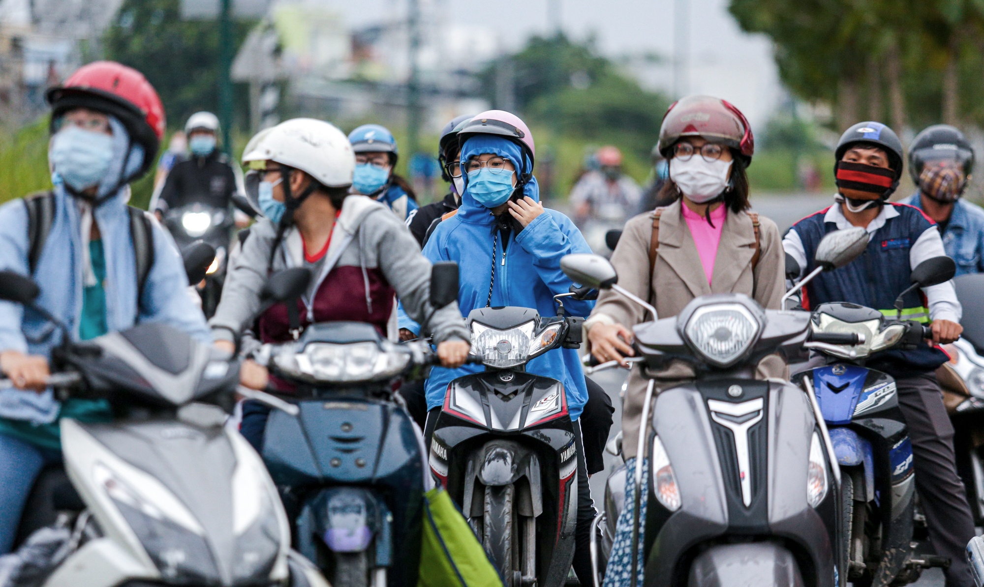 Nguoi TP.HCM co ro giua troi lanh anh 7