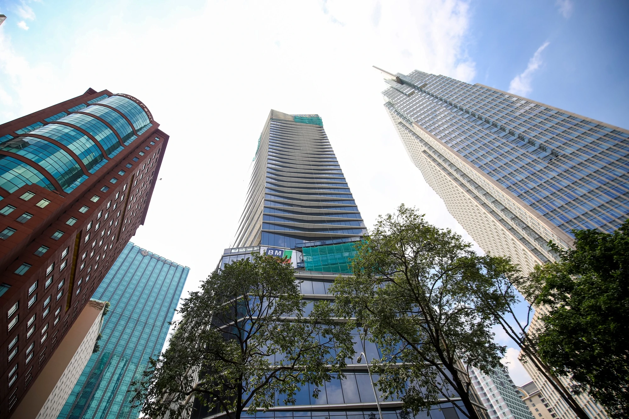 Ra soat phap ly du an khach san Hilton Saigon anh 3