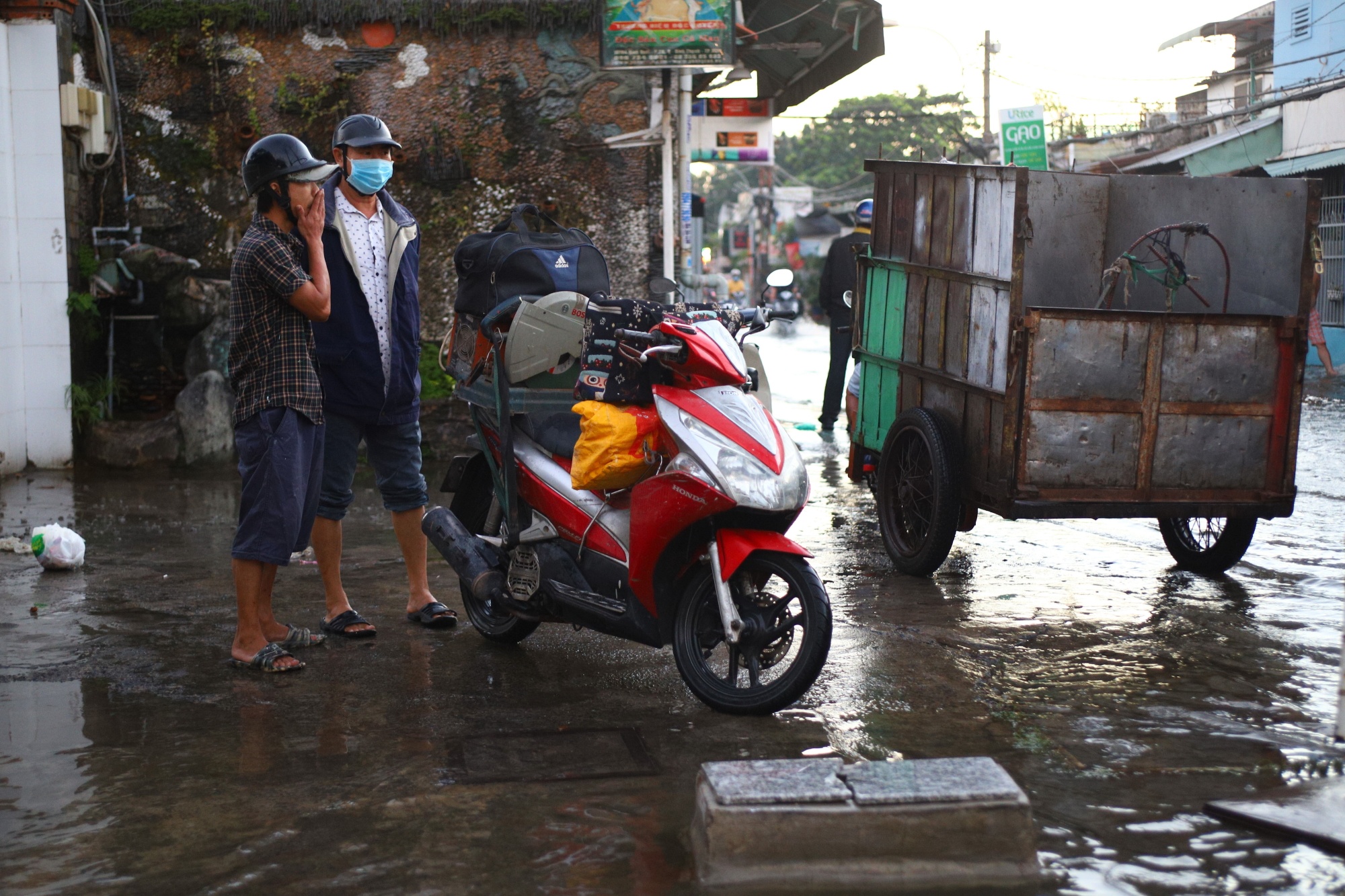 Nguoi TP.HCM thuc trang vi trieu cuong anh 8