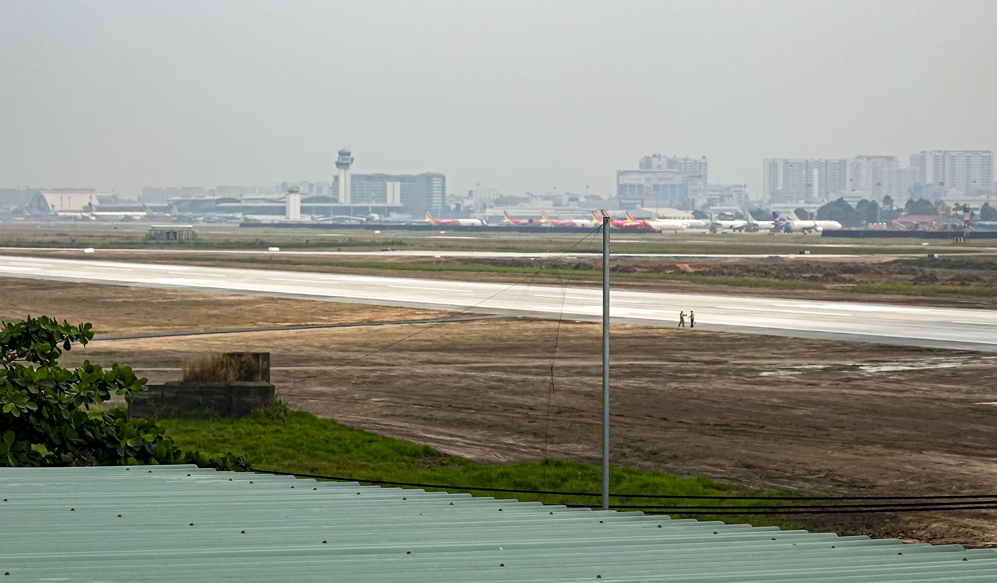 duong bang 25R cua san bay Tan Son Nhat anh 2