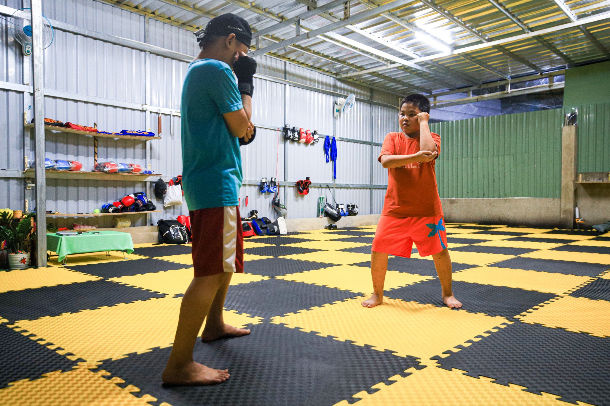 VO SI 11 TUOI MAC UNG THU anh 6