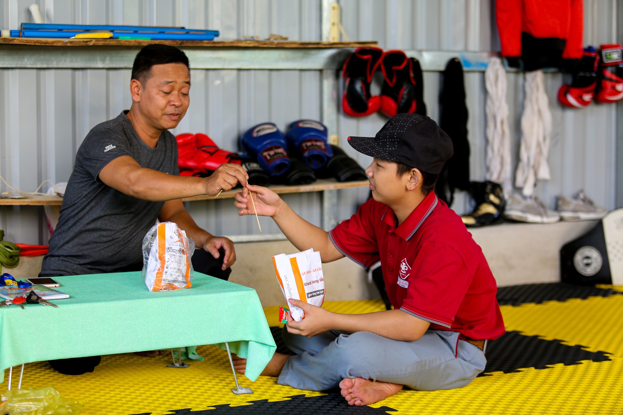 VO SI 11 TUOI MAC UNG THU anh 5